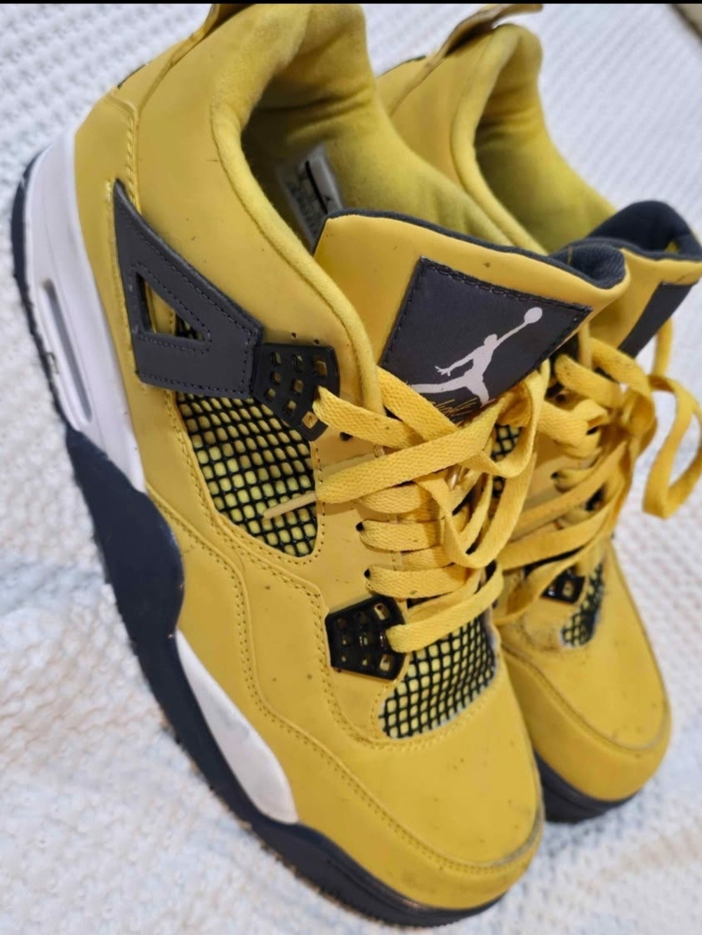 Jordan Men's Retro Athletic Sneakers in Yellow and Black